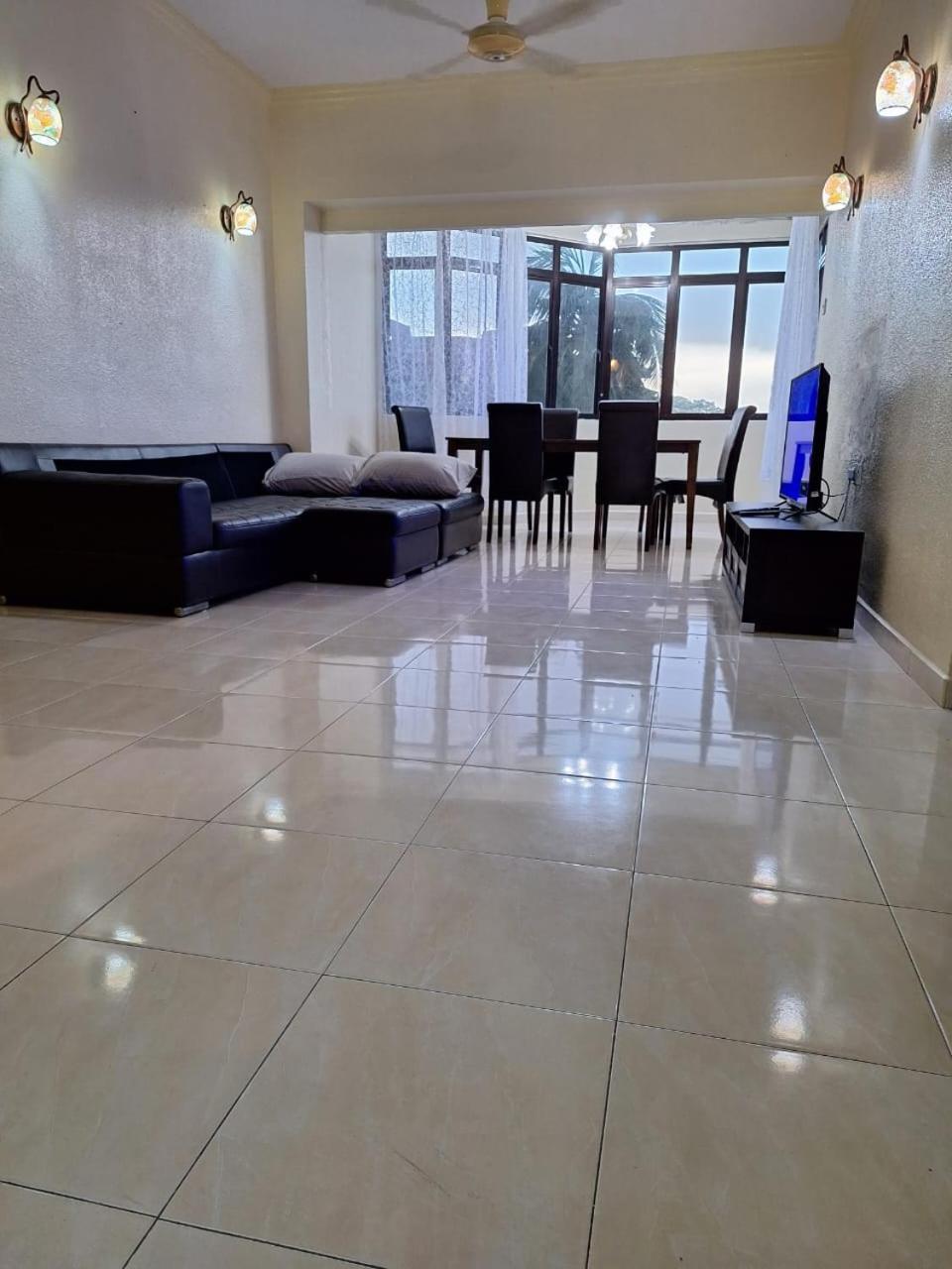 Seaput Srisayang Apartment Batu Ferringhi